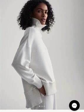 Varley White/gray high neck sweatshirt